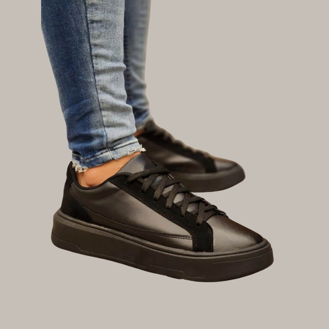 Sapatênis Masculino Casual Skalvin – Elegante e Minimalista