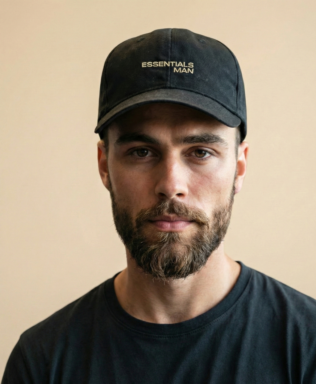 Boné Monocromático Ajustável - Estilo Clean & Casual