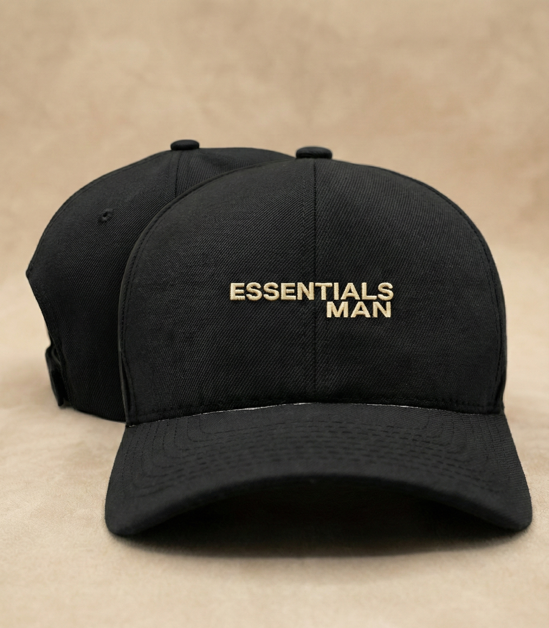 Boné Monocromático Ajustável - Estilo Clean & Casual